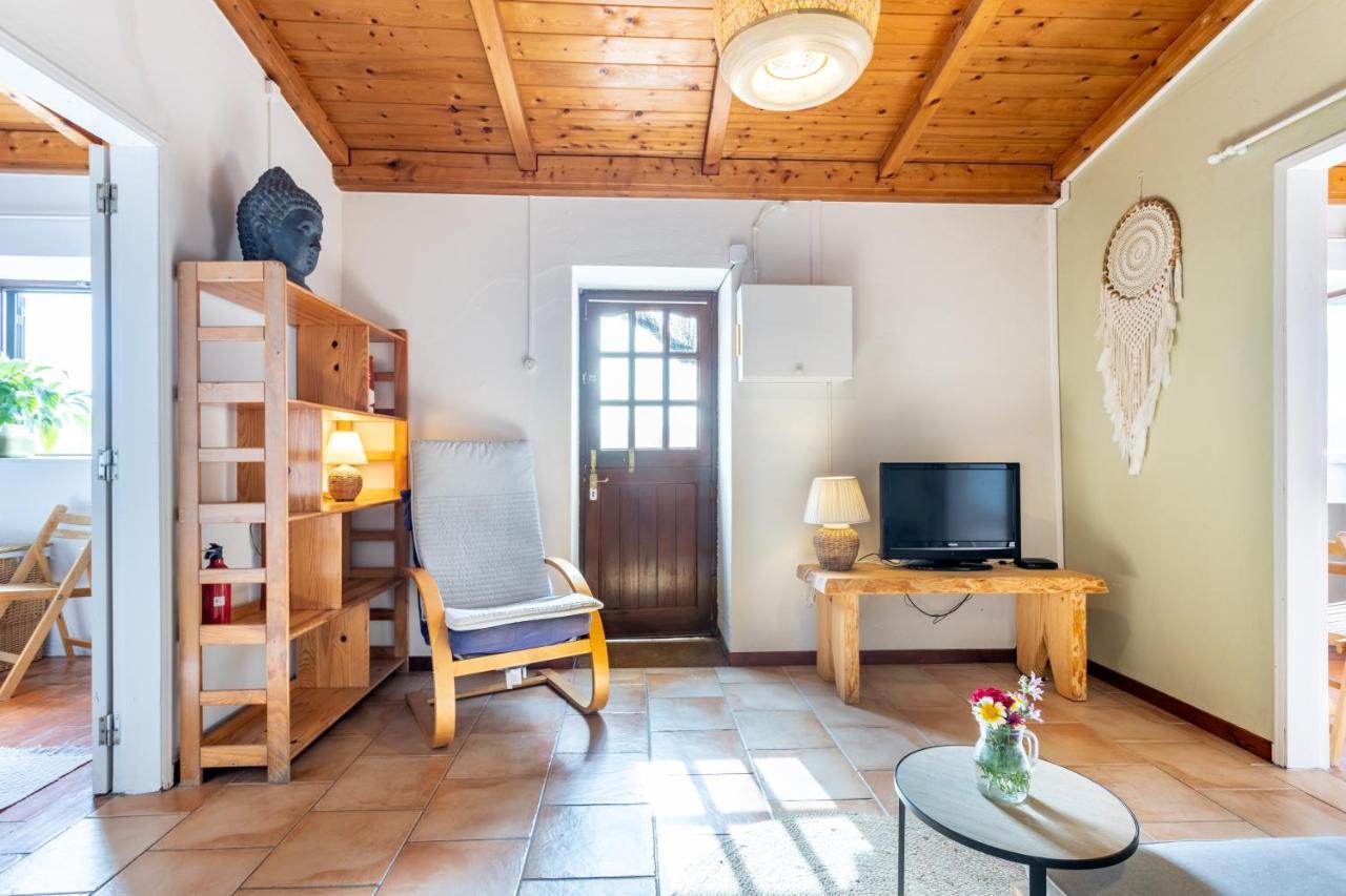 Cottage In Historical Town Of Aljezur Exterior foto